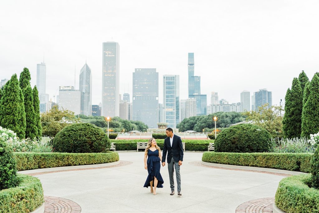 Grant Park Engagement photo couple - Chicago Skyline Photo Location